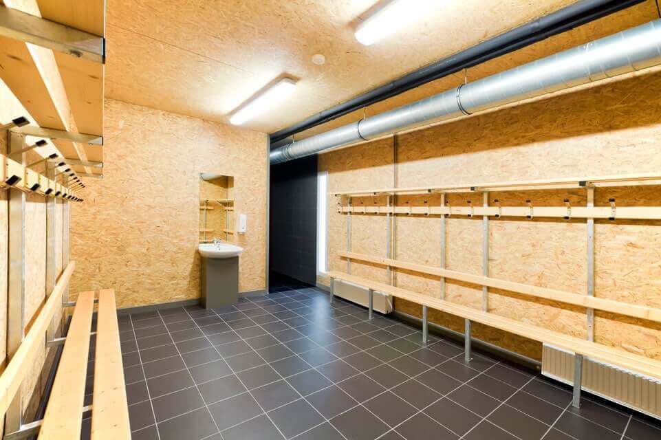 construction en bois : une solution ideale pour les vestiaires et club-houses