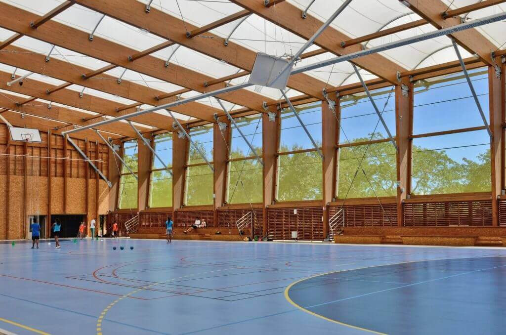 sports et loisirs : quand et pourquoi privilegier la construction textile ?