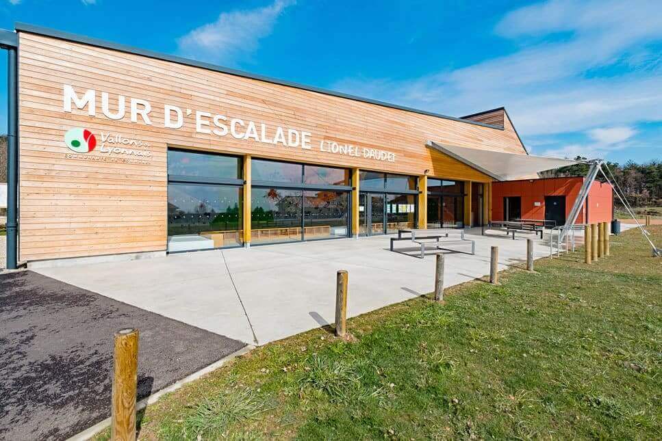 ANOTHER SMC2 SUCCESS: FOCUS ON THE POLLIONNAY CLIMBING CENTRE