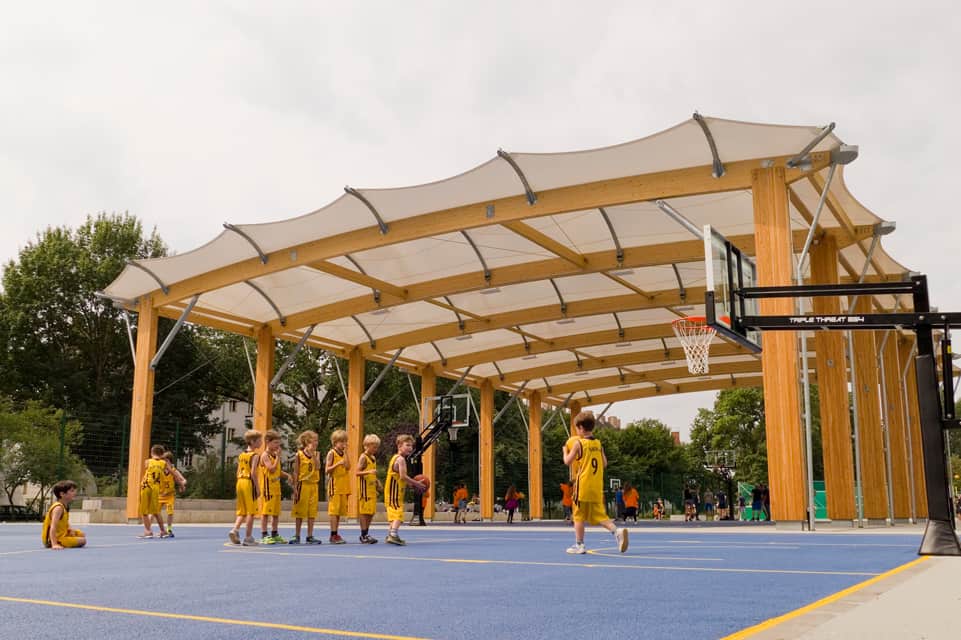 BERLIN GETS A NEW HOT SPOT FOR BASKETBALL