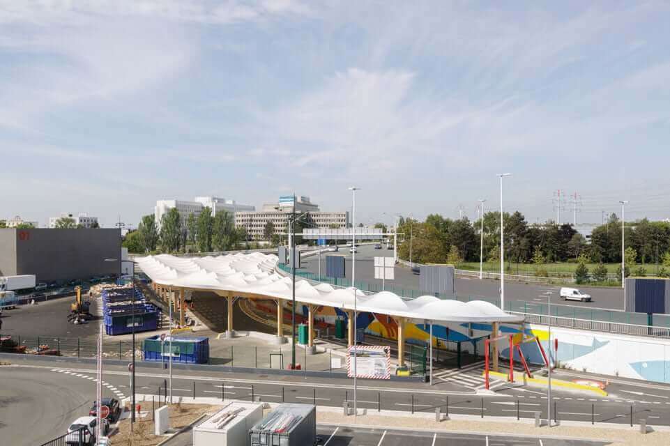 industrie-et-tertiaire-les-avantages-des-batiments-cles-en-main