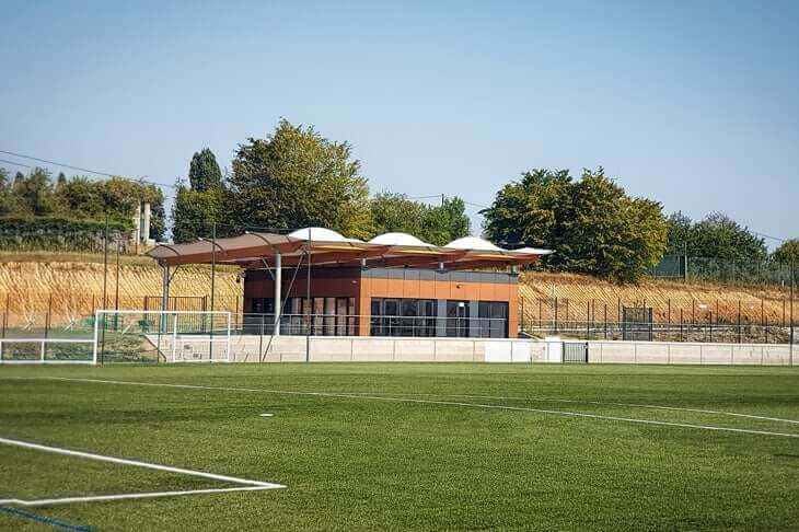construction de tribune et clubs-houses – macon (71)