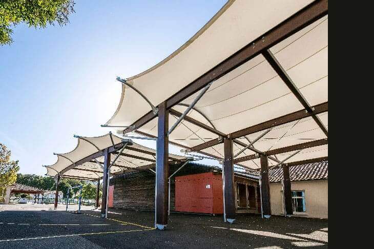 preau scolaire – fontaine le comte (86)
