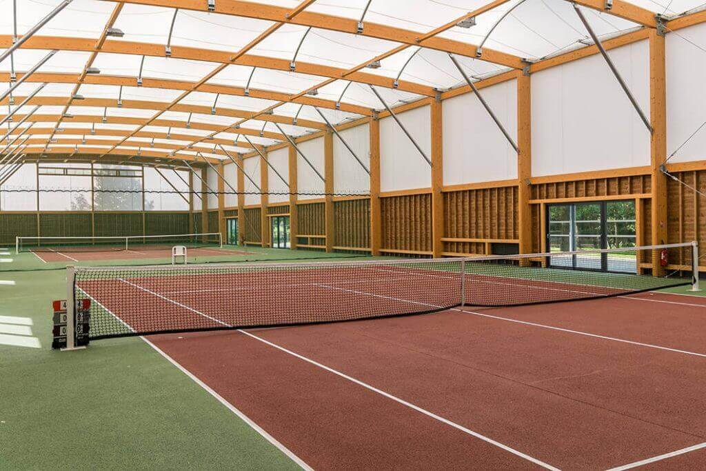 tennis avec charpente bois et couverture textile – la queue en brie (94)