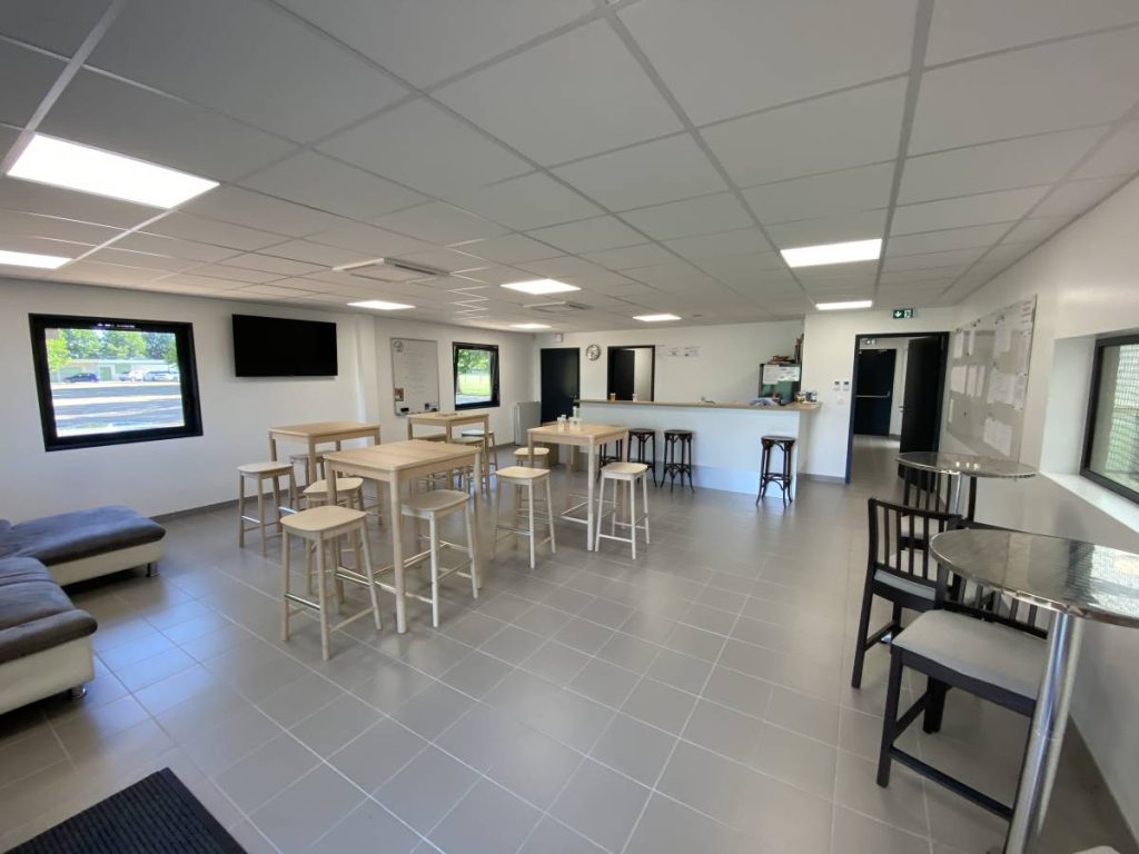 Club-house halle de tennis Ennezat - Puy-De-Dôme