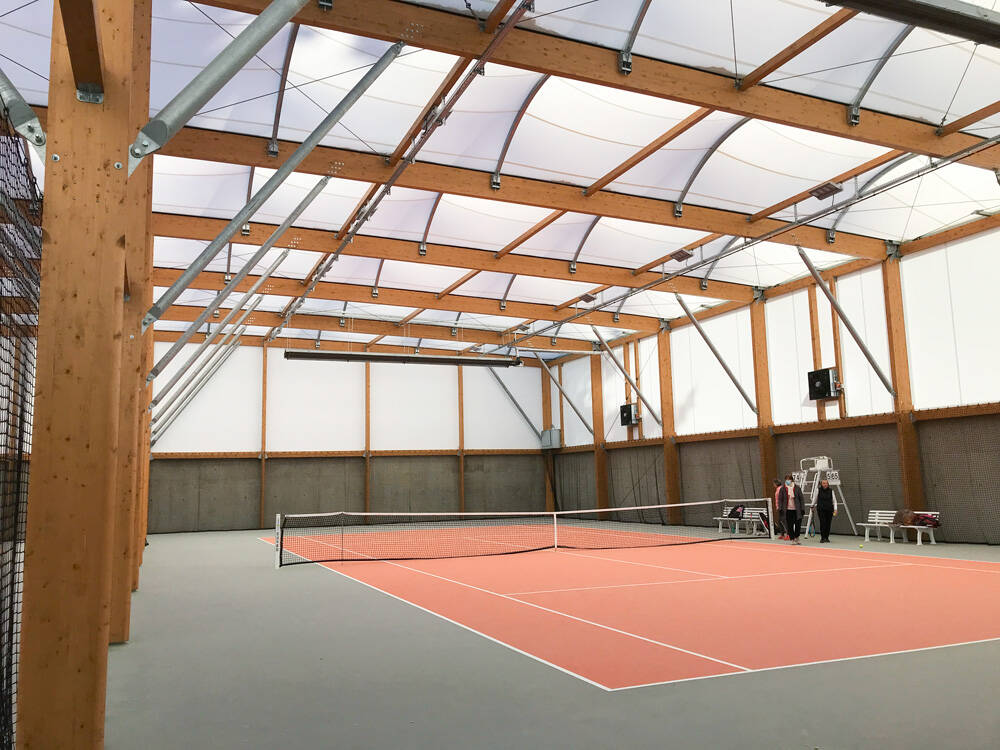 conception and construction of a tennis hall in Saint Galmier (France)