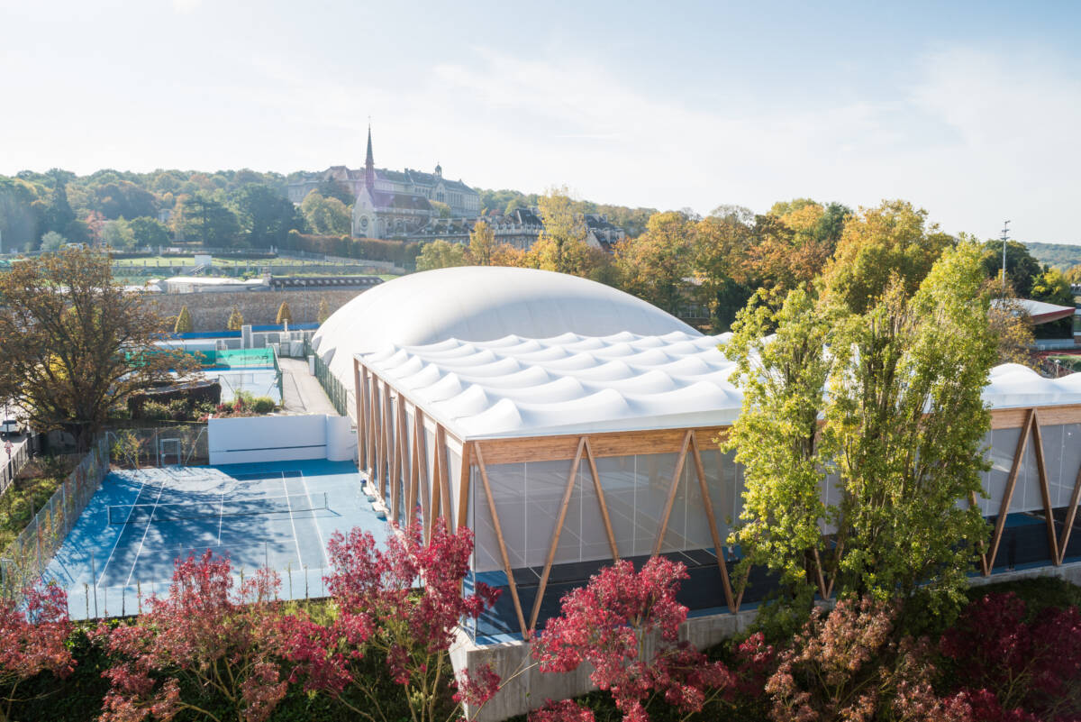 Construction of a covered outdoor tennis - Meudon (France)