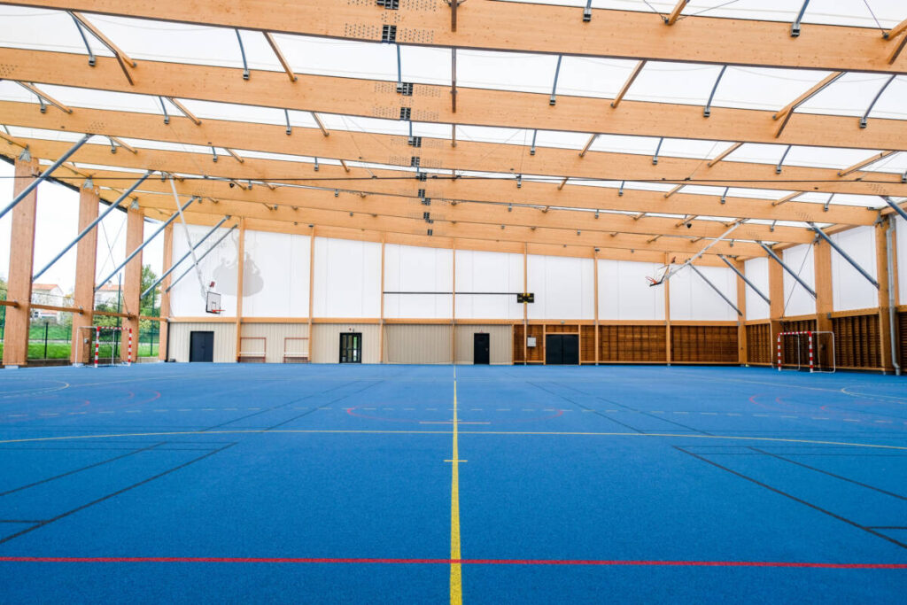 design and built of a sports hall in Saint Jean d'Angely, France