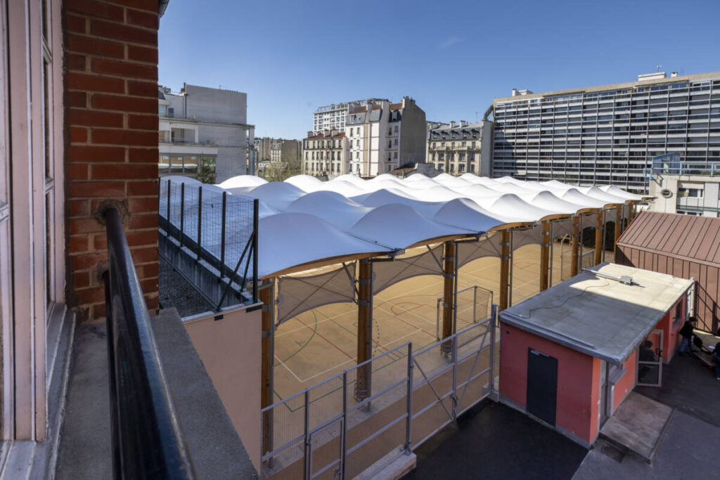 sports hall in Paris Courteline