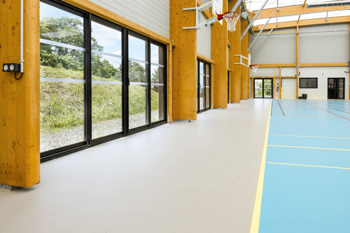 Construction of a gymnasium at Notre Dame de la Providence school in Avranches, France.