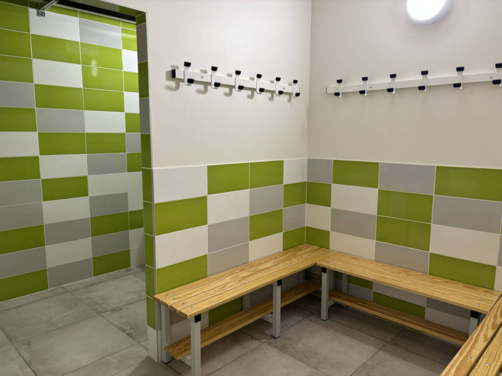 Construction of a complex in Lucenay (France): sports hall with textile membrane and wooden frame, with annexes.