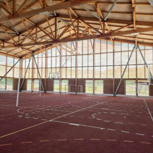 Mass timber construction: the example of Kaweni's sport hall